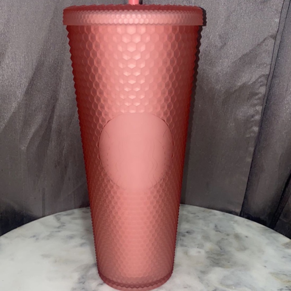 NEW Starbucks Valentine Soft Touch Pink Lemonade Studded Venti Cold Cup 2022💖💖